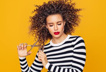 How To Cut Curly Hair In 8 Easy Steps
